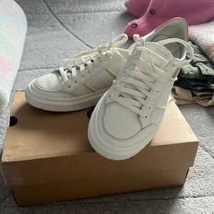 WOMENS UGG ALAMEDA SPOTTY LACE SNEAKER